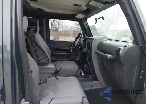 2007 Jeep Wrangler Unlimited X from USA, damaged, VIN 1J4GA39177L155026